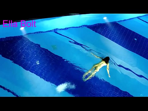 ❤️ Ech kann net ophalen ze kucken, jonk Blond gefaange schwammen plakeg am ELLA BOLT Resort Pool Porno vk bei eis lb.teatroporno.ru ☑