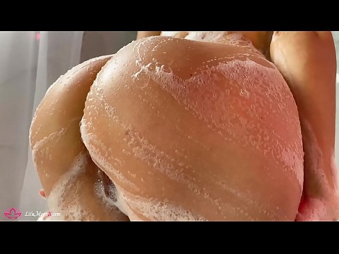 ❤️ Brunette masturbéiert Pussy mat Vibrator fir en intensiven Orgasmus an der Dusch Porno vk bei eis lb.teatroporno.ru ☑