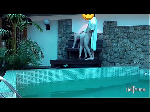 ❤️ Boss invitéiert Déngschtmeedchen an de Pool, mee konnt net engem waarm widderstoen Porno vk bei eis lb.teatroporno.ru ☑
