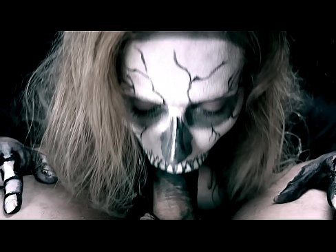 ❤️ Demone Meedchen saugt Hunn mat hirem schwaarze Mond a schléckt kum. Porno vk bei eis lb.teatroporno.ru ☑