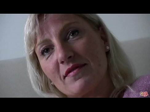 ❤️ D'Mamm, déi mir all gefuckt hunn ... Dame, behuelen Iech! Porno vk bei eis lb.teatroporno.ru ☑